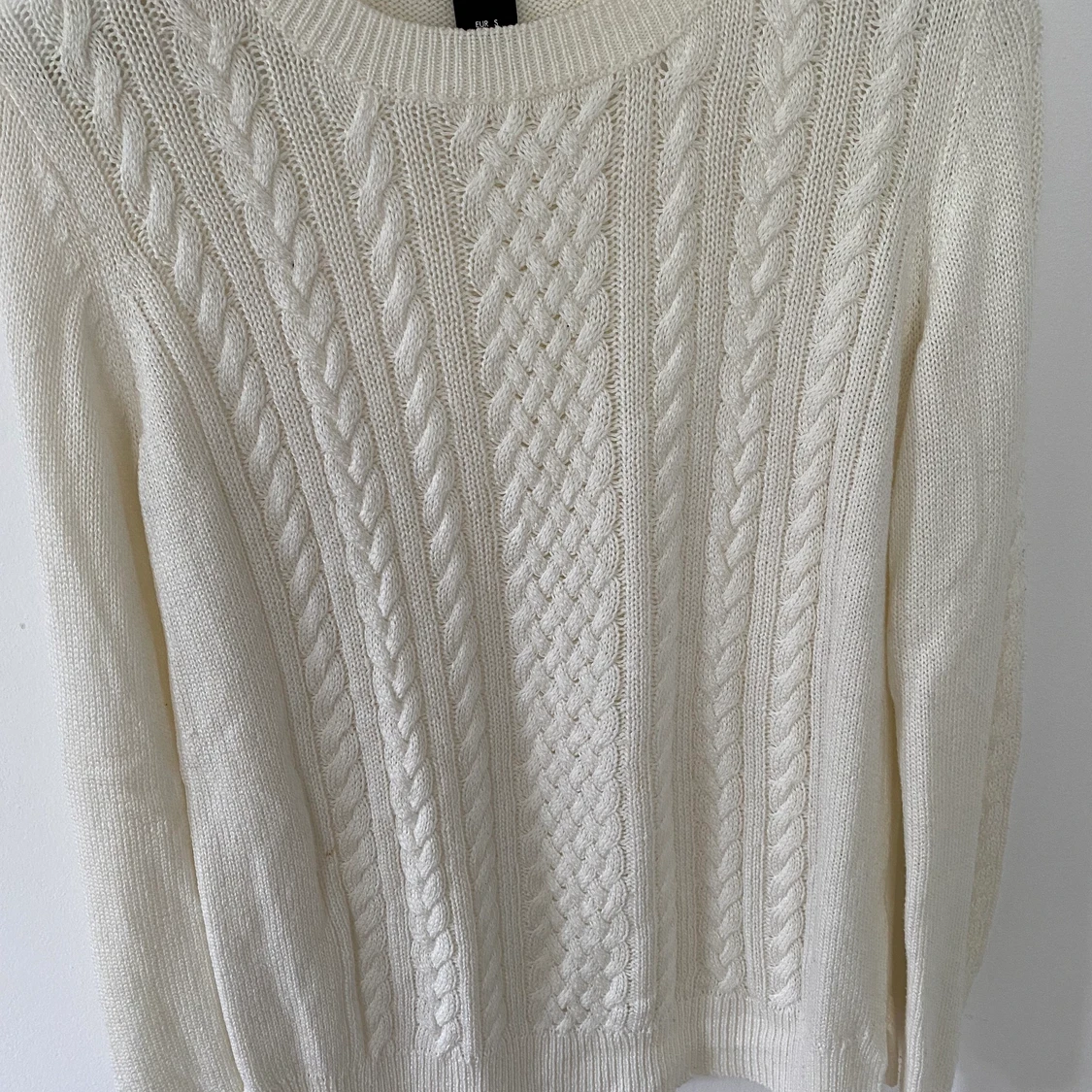 Stickad tunn tröja  - 90
