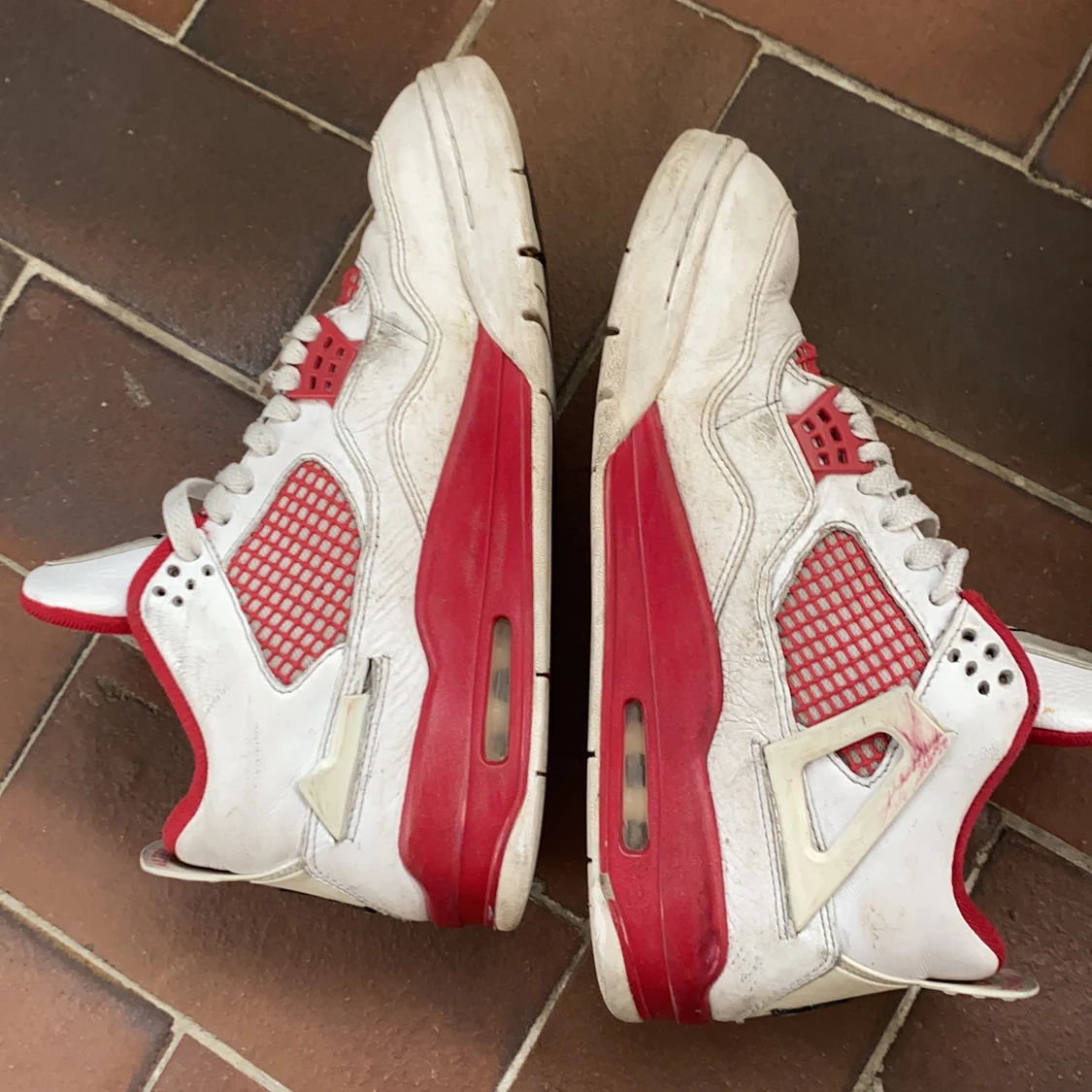 Jordan 4 alternate 89 - 90