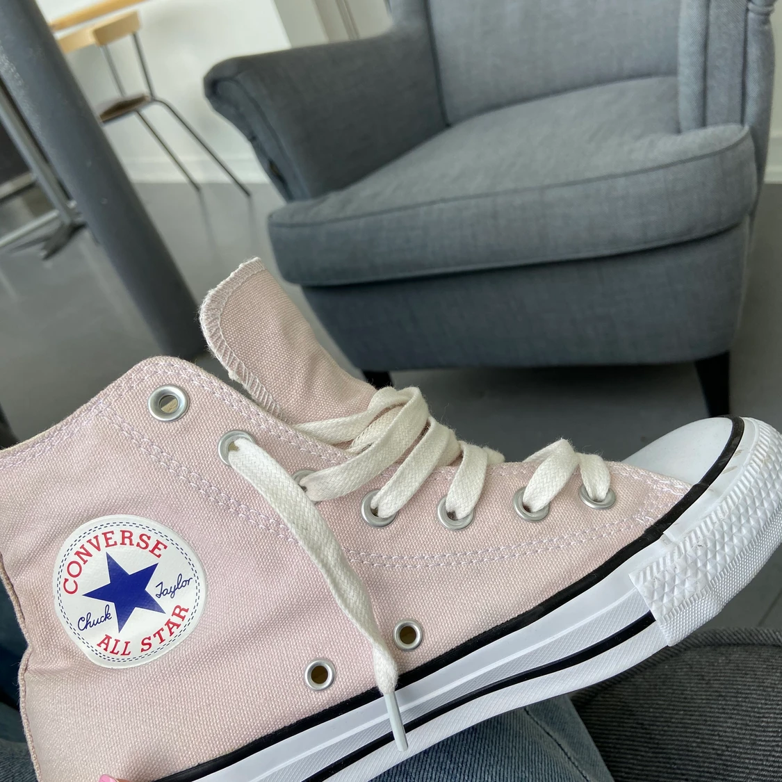 Converse