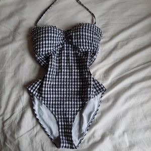 Baddräkt  - Superfin formande baddräkt. 