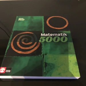 Mattebok 5000 2b - Säljer min matematik bok 5000 2b. Väldigt fint skick, köpte den ny och bara använd en halv termin. Köparen står för frakten.