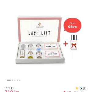 Lash lift kit, använt ca 3 ggr, de mesta finns kvar flrutom cleansern går att använta ansikts vatten.