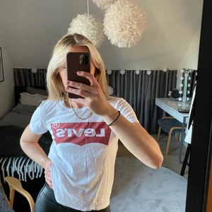 Levis tröja - Helt vanlig t-shirt från Levis❤️