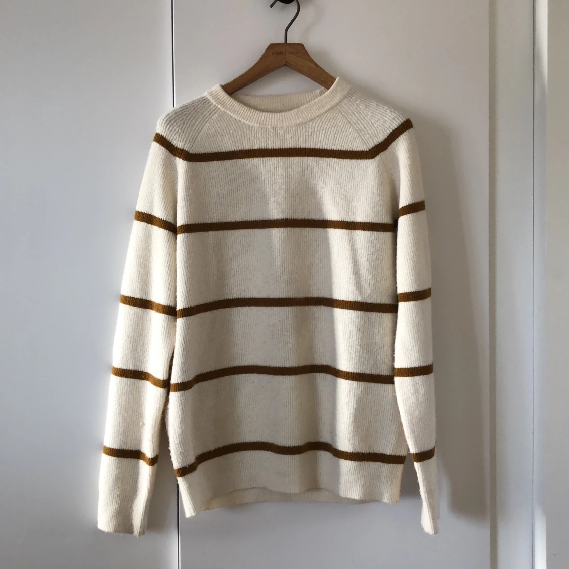 These Glory Days Stickad Sweater - 90