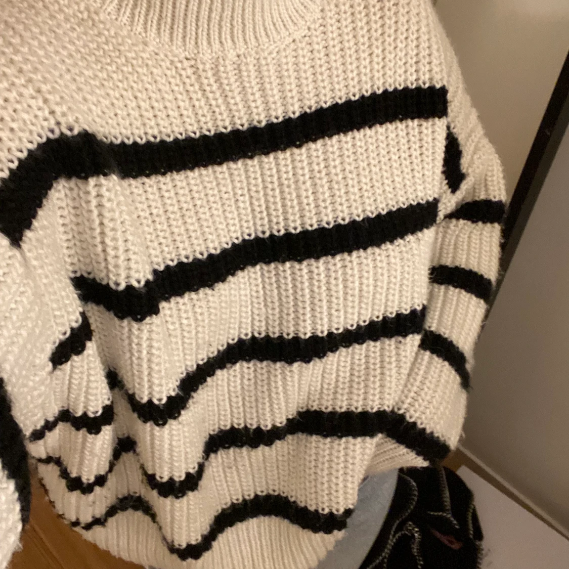 Randig stickad tröja - 90