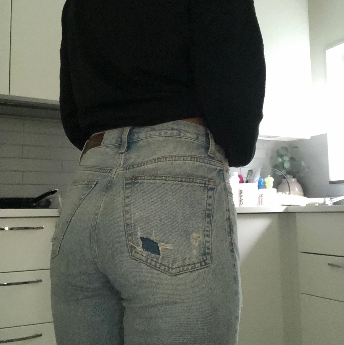 Bik bok ripped mom jeans med loose fit - 90