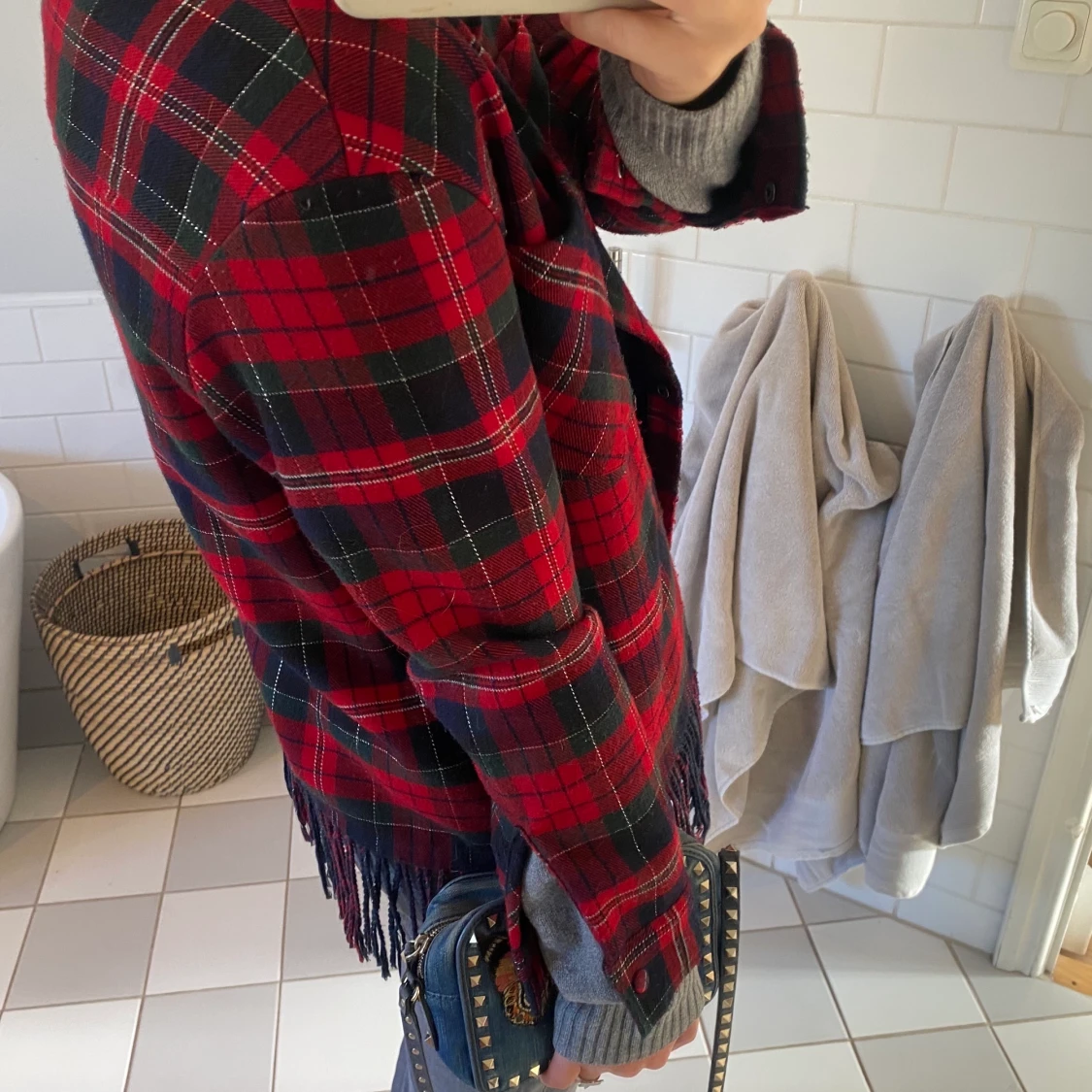 Rutig jacka med fransar - 90