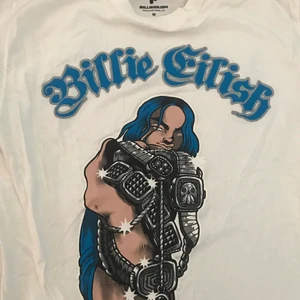 Billie eilish - Andvänd en gång, storlek Medium. Köpte den för runt 200kr 2018