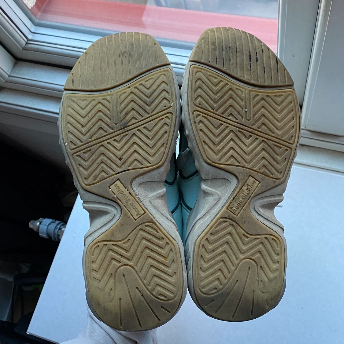 Acne Manhattan sneakers strl. 38 - 90