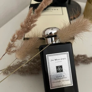 Parfym  - Jo malone nytt parfym 100 mil oanvänd inköp priset är 1500 