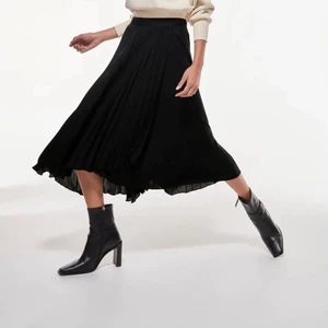 svart kjol - <3 buda