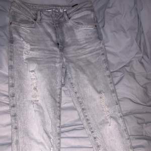 Jeans från Bik Bok, aldrig använt 