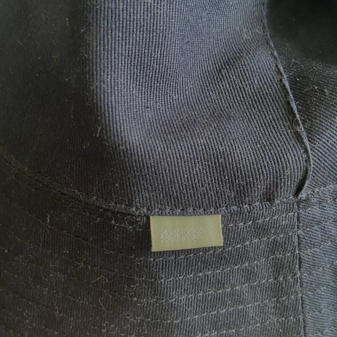 Arket reversible bucket hat - 91