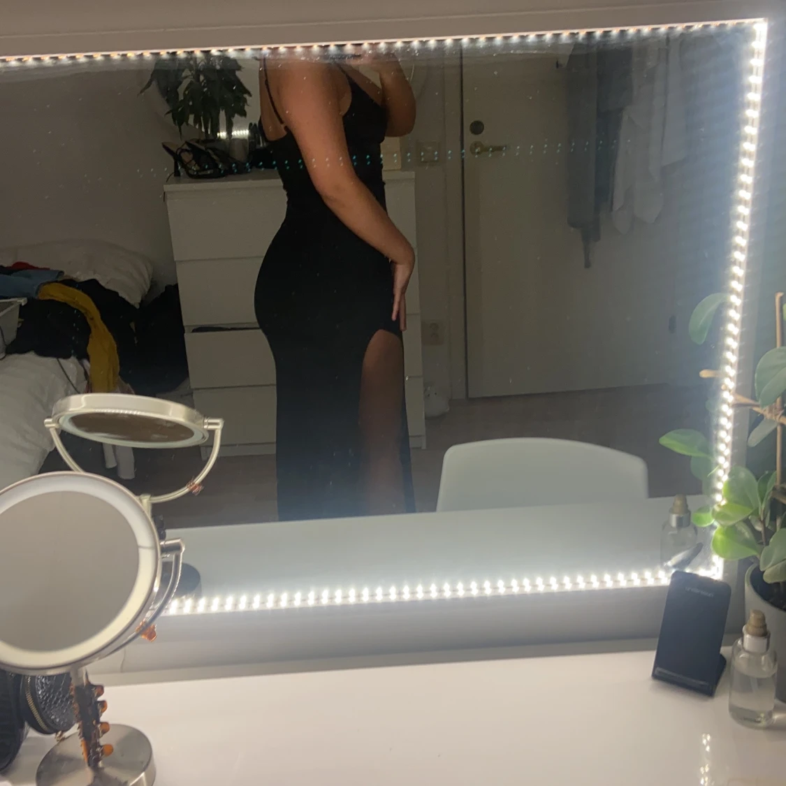 Jättefin svart klänning - 90