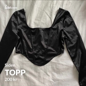 Super fin top - Säljer pga fel storlek.