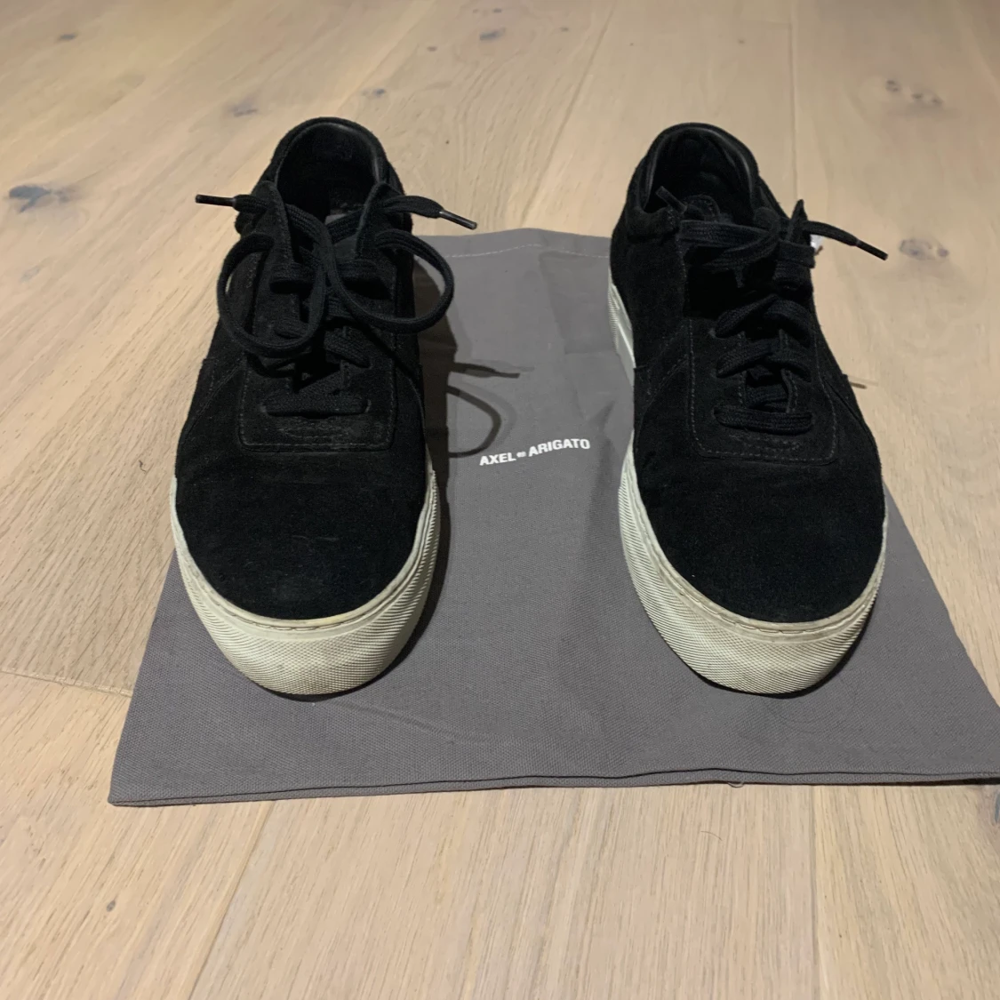 Arigato Platform Suede