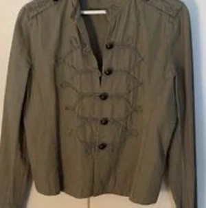 vårjacka  - Fin skick