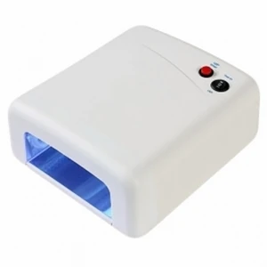 Professionell UV - Lampa (SVART)  - UV lampa sällan använd och i fint skick. Som på bilderna fast i färgen svart. Denna lampa är väldigt lätt att använda. Allt du behöver kommer med.  UV Lampan används när man gör olika sorters naglar. Denna UV Lampa används av professionella och är lämplig för hemma bruk samt för salong. UV lampa 36W ''Long-life'' version med timer (120 sekunder) till gel, gellack och polygel naglar och tånaglar. Lampan är utrustad med 4st x 9 watt UV-lysrören and avtagbar botten.  Storlek: 25cm x 22cm x 11c