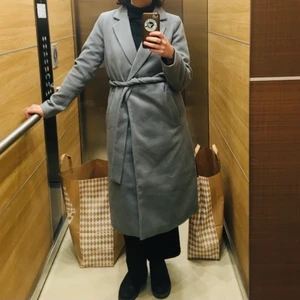 Gray Coat size M - Very good condition, wore few times. Brand VILA. Color is cold grey. Got it for a present, but I rather wear black big jacket.