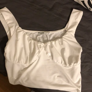 topp - topp från na-kd, super fin till fest