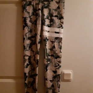 Stronger tights storlek S  - Mycket bra skick