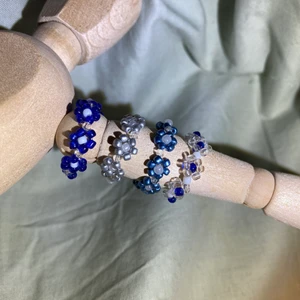 Ribgar - Superfina ringar som passar nu till julen och är en perfekt julklapp! Går att special beställa i vilken färg som helst🌈⚡️