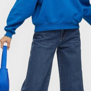 Jeans från Wrangler  - Oanvänd hellt ny fel storlek. Storlek W26 men passar Xs och S kanske M 