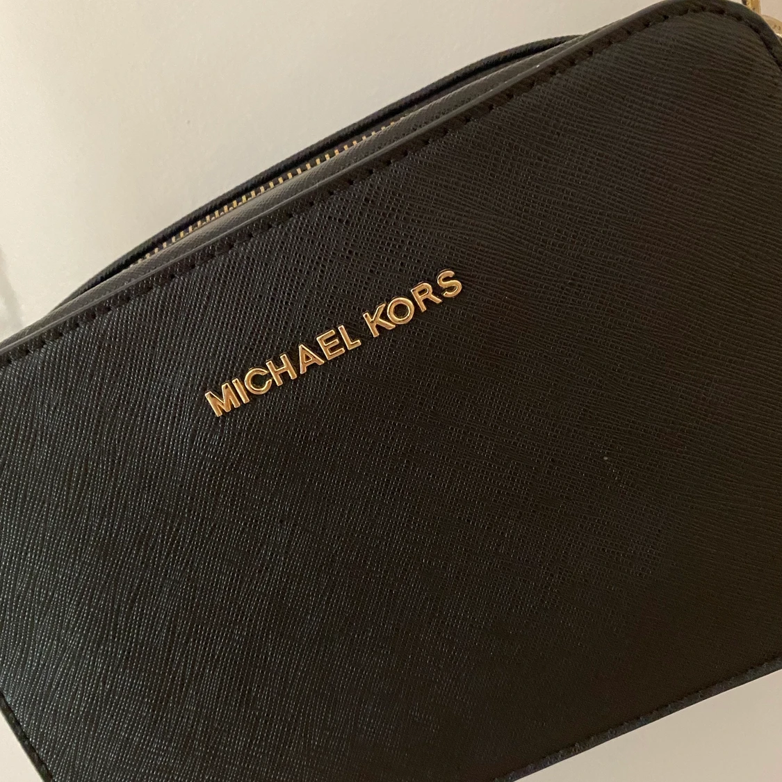 Michael Kors  - 90