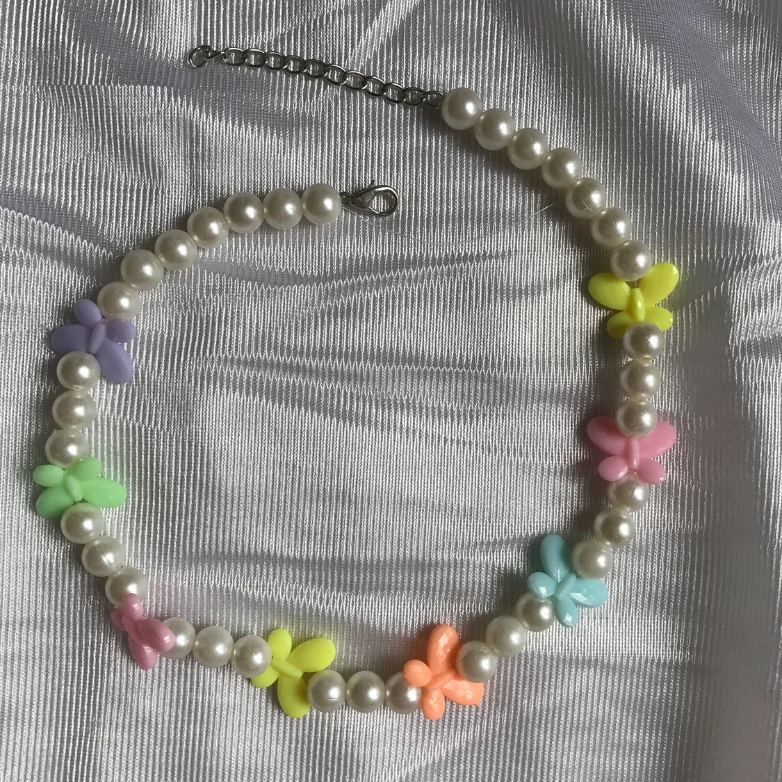 Pärlhalsband fjäril