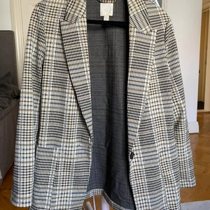 Blazer  - Fin blazer i storkek S.