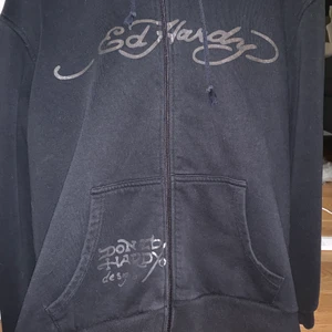Ed hardy zip-hoddie - Intressebolag på min väldigt fina ed Hardy tröja