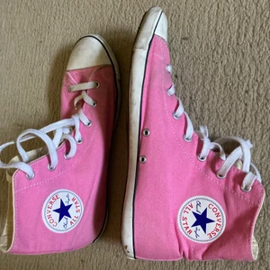 Rosa converse utan platå - Toppenskick!