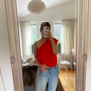 Röd topp H&M - Fint skick!