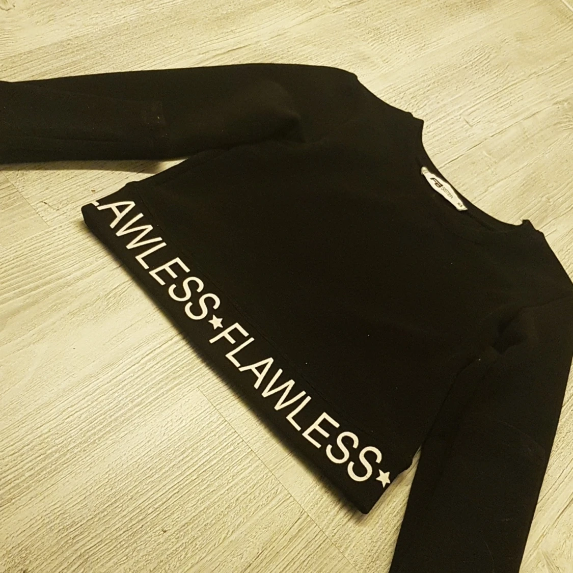 Svart magtröja - 91