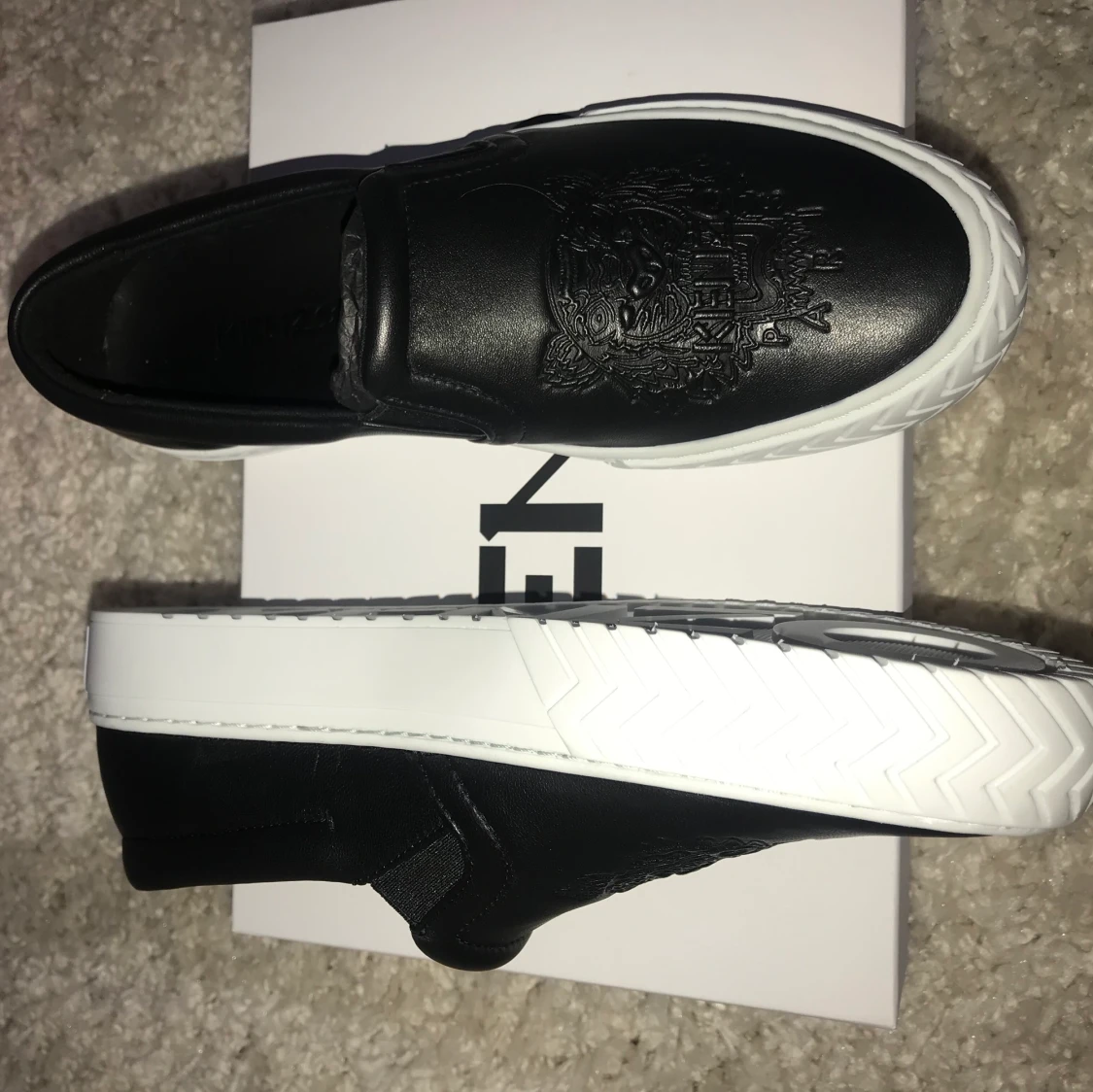 Kenzo slip on sneakers - 90