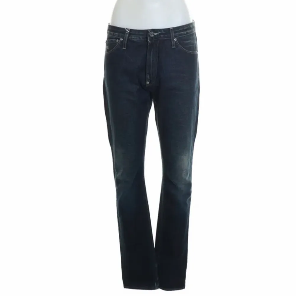 Så fina acne jeans som jag beställde från sellpy men som tyvärr inte passade. De är lowwaist, loose/straight fit och en så nice färg!. Jeans & Byxor.