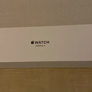 Klocka  - Säljer Klocken som ni ser, vid intresse kan skickas och vid snabb affär kan pristet diskuteras