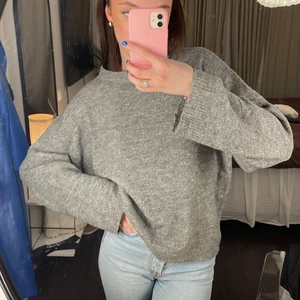 Stickad tröja  - Mörkgrå stickad tröja från lager 157 💖