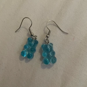 Gummibjörns örhängen - Gjort dessa själv. Säljer för 20kr+13kr frakt