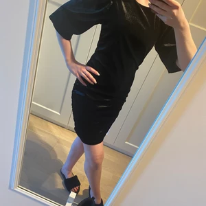 Klänningar - One time use