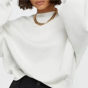 Sweatshirt nelly - Sweatshirt från nelly i storlek xs💕köp direkt 100+frakt, först till kvarn