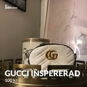 Gucci inspirerad väska Som kan användas som både skärp och axelremsväska🥰 100kr🥰