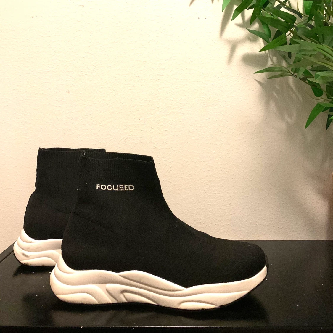 Höga sneakers storlek 40