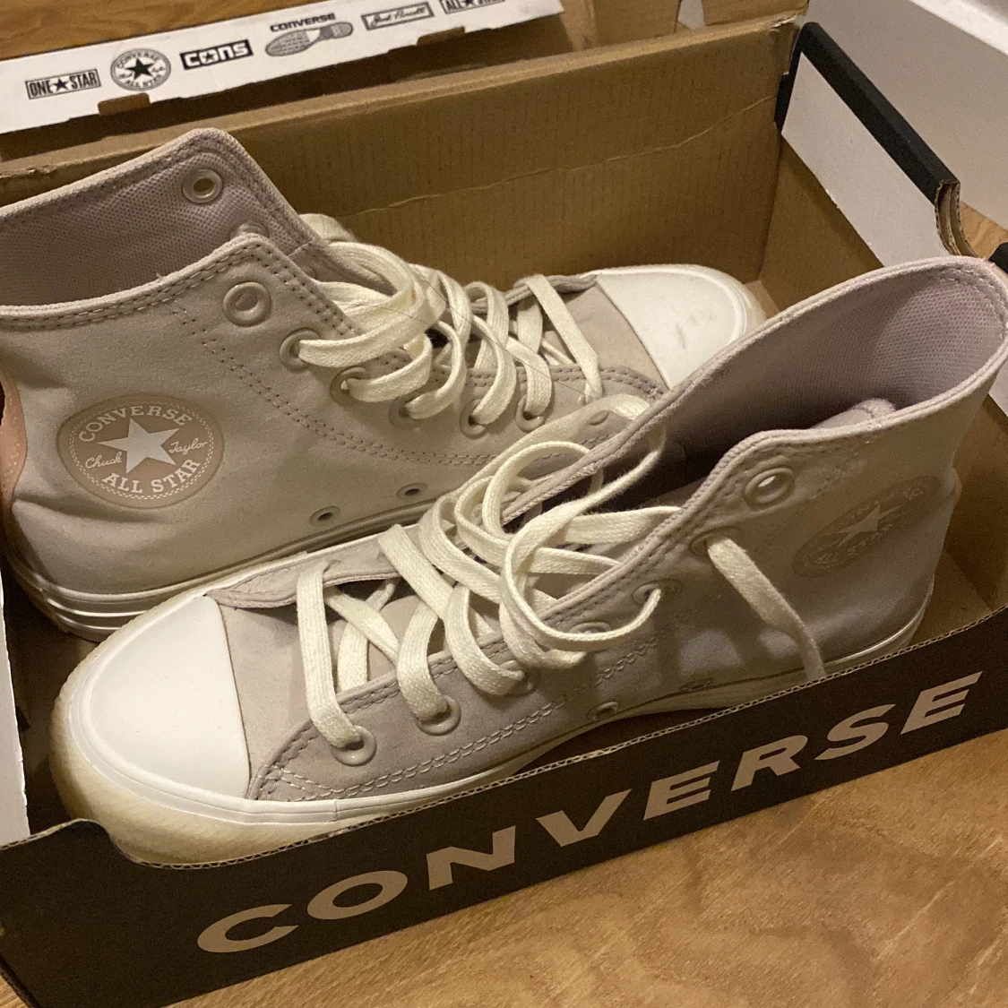 Converse 