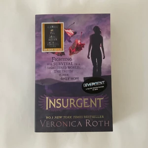 BOK Insurgent Veronica Roth Engelska - En spännande YA bok på engelska. ✨ nyskick ✨ Ställ gärna frågor eller för fler bilder! 