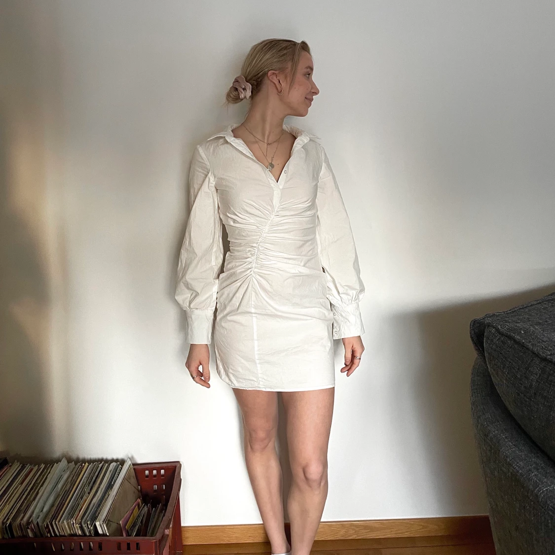 Vit studentklänning från NA-KD  - 90