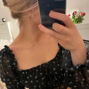 Topp - 60kr + frakt (45kr) 💕💕💕