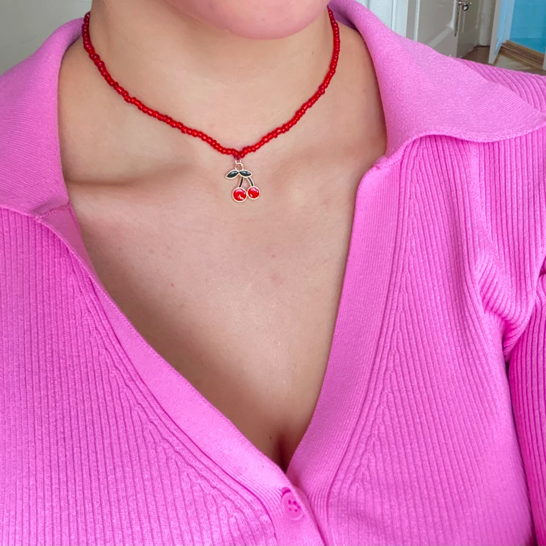 Halsband med berlock - 90