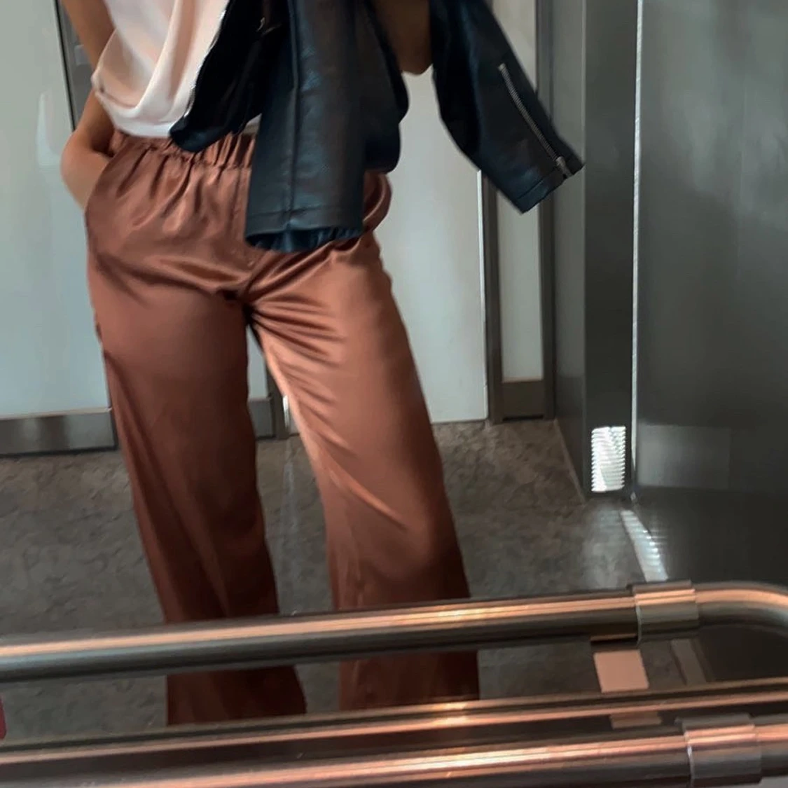 Byxor Zara storlek S