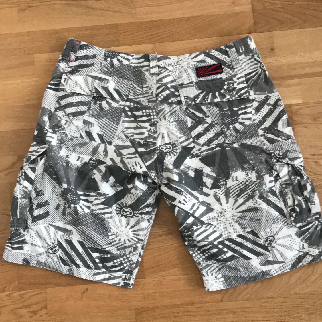 Billabong shorts - 90